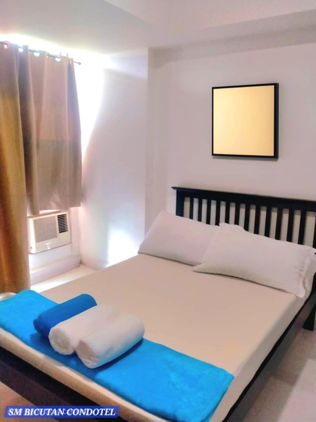 Sm Bicutan Condotel 马尼拉 外观 照片